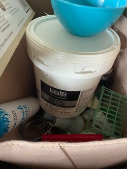 Assorted art And Craft Supplies: Painting, Drawing, Earrings, Etc