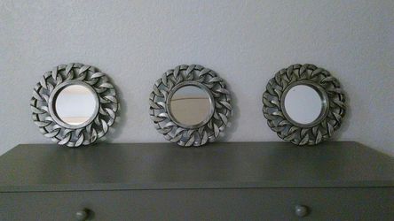 Wall mirrors