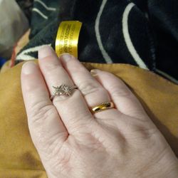 Fragrant Jewels Ring 