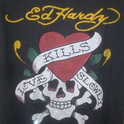Ed Hardy designs men's t'shirt