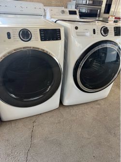 Ge front load washer and gas dryer set