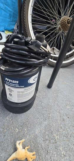 vendo 2 bonbas de agua usadas$75
