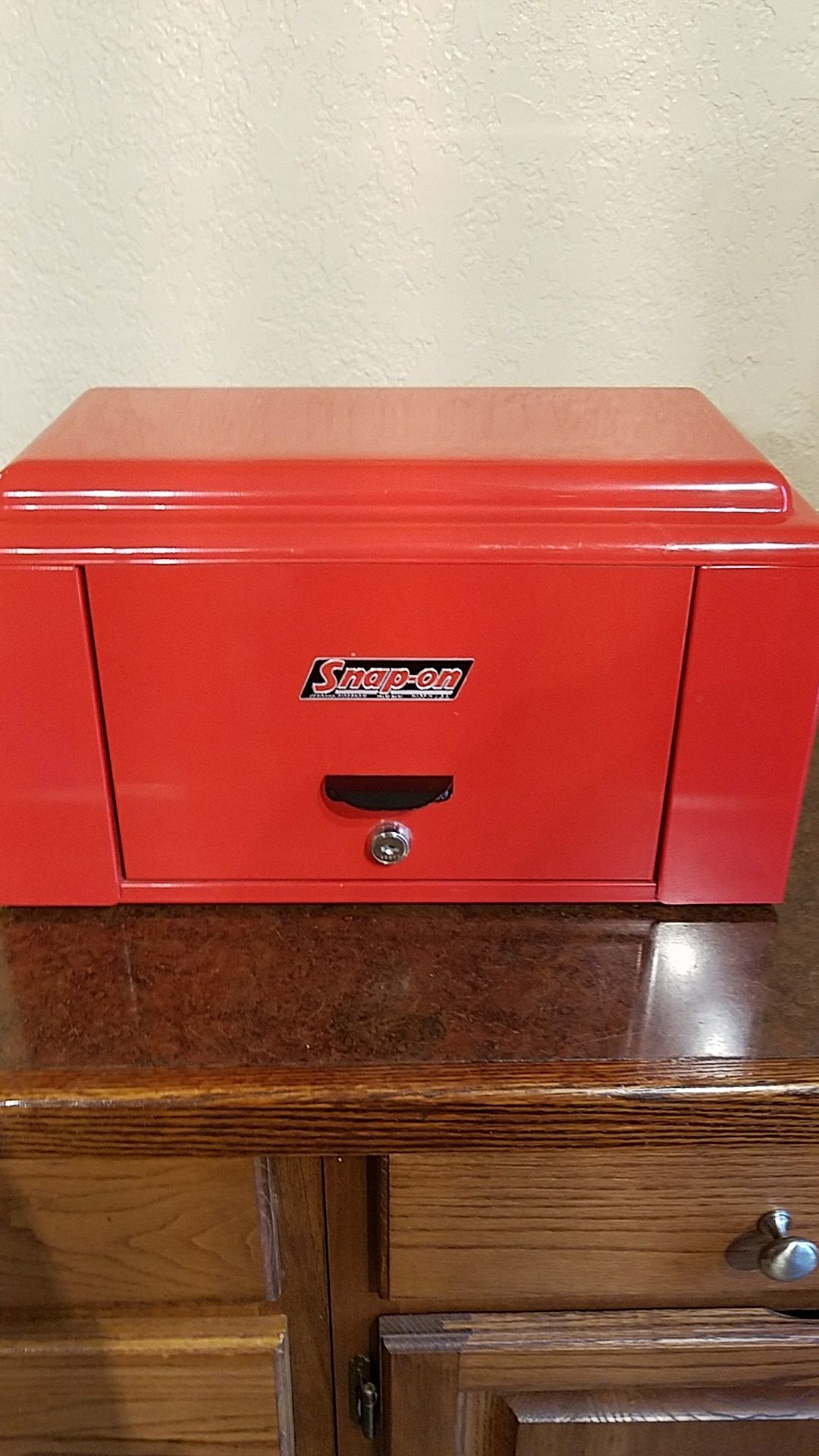 1930 snap on tool box small