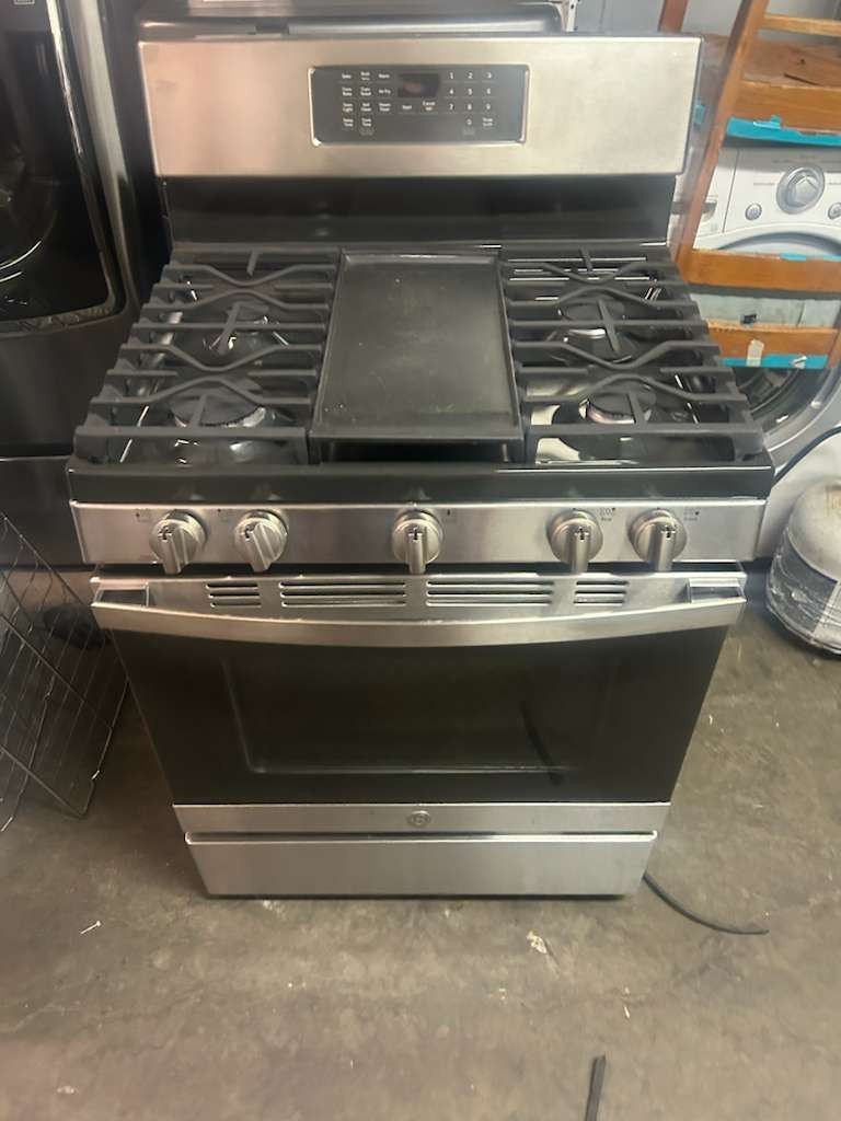 GE Gas Stove 🔥