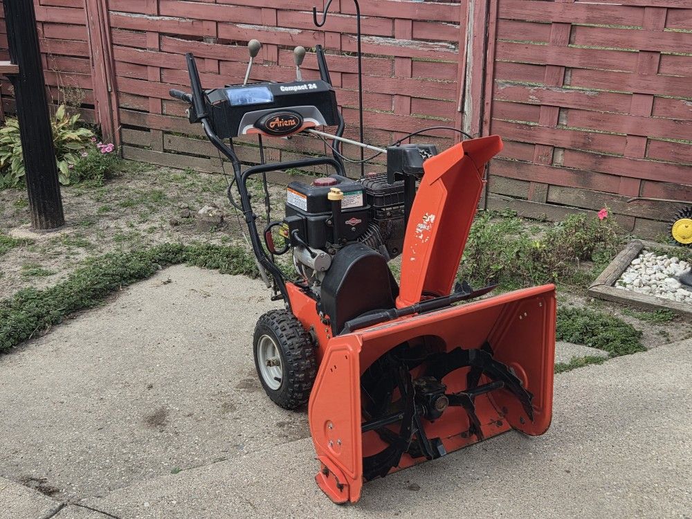 Snow Blower - Ariens 920014- Compact 24