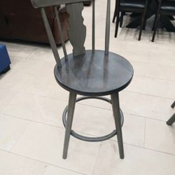 *Wow!!!*---Counter Height Sorrento Dining Table Sets W/4 Chairs---Delivery And Financing😎