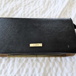Aldo Black/Tan Leather Wallet Clutch