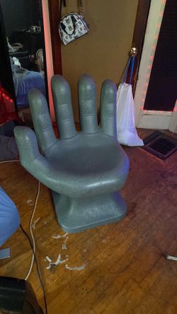 Hand chair