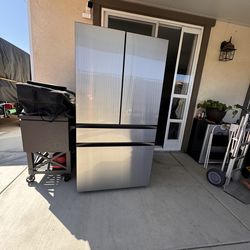 Samsung Bespoke 29 cu. ft. Refrigerator