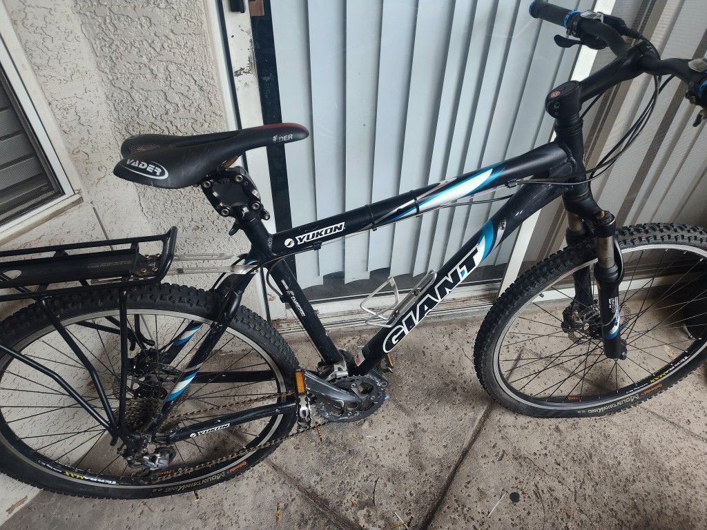 Giant Yukon Mountain Bike