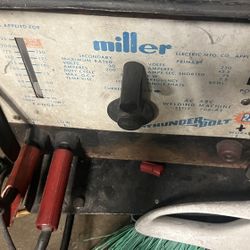 Miller Welder Thunderbolt Thunder Bolt 225