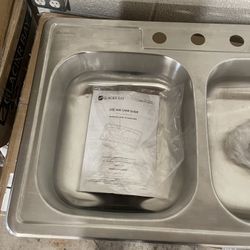 Glacier Bay 33 in. Drop-In 50/50 Double Bowl 22 Gauge Stainless Steel Kitchen Sink