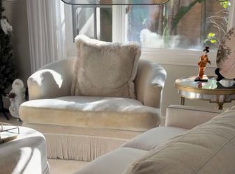 Beautiful high-end designer 3-piece seating set