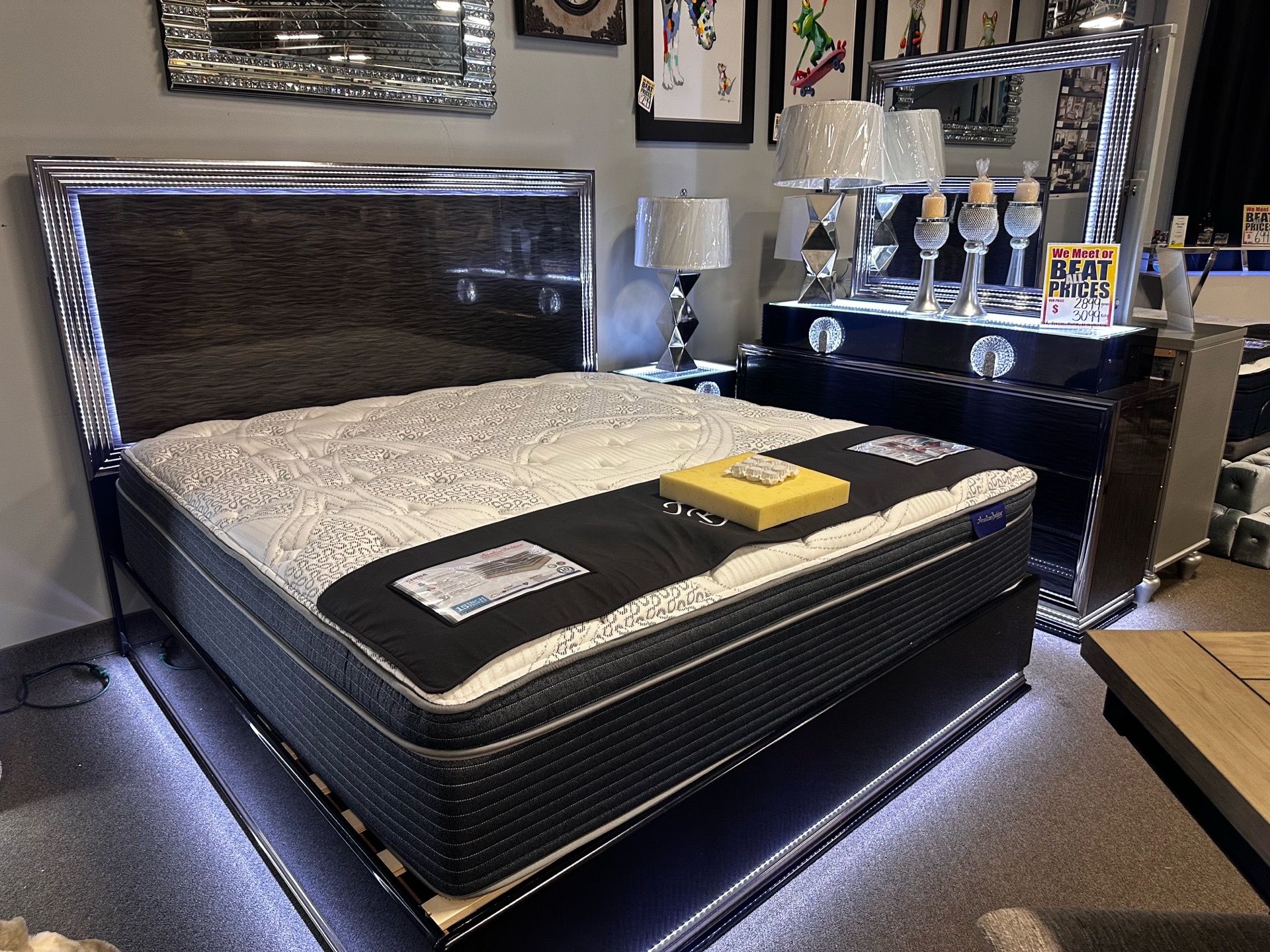 Glamorous bedroom set! $2899 🖤🔥✨ Easy Financing!