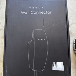 Tesla Wall Connector
