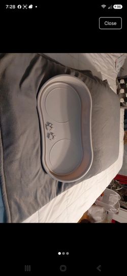 Pet food tray