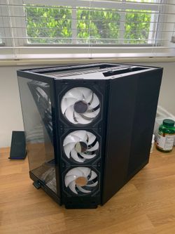 NZXT H6 Flow case with Lian Li SL Infinity fans x8