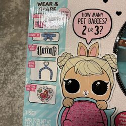 LOL Girl toy set