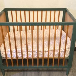 Mini Crib