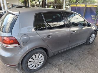 2010 Volkswagen Golf