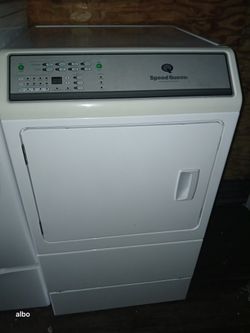 Commercial Speed Queen Dryer 