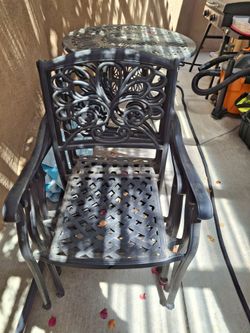 Outdoor small metal table and chairs