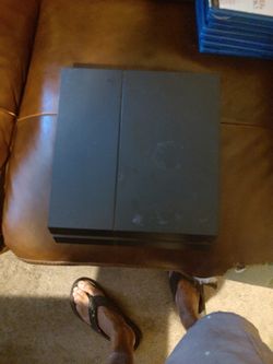 PS4 Pro (If The Ad Is Up It's Available)