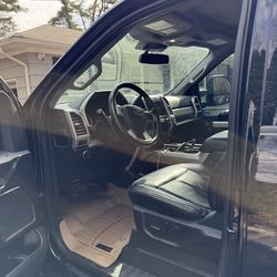 Ford F350 Lariat Tremor