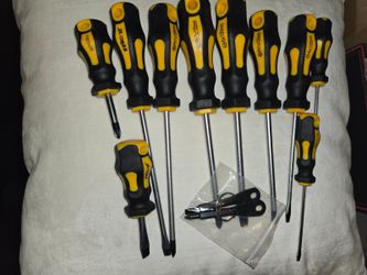 Seiko 12-Piece Screwdriver Set with Keychain Screwdrivers - New