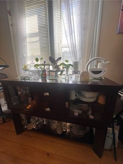 Buffet And Table With 6 Chairs
