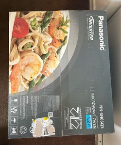 Brand new microwave never opened only 200.00 paid over 270.00