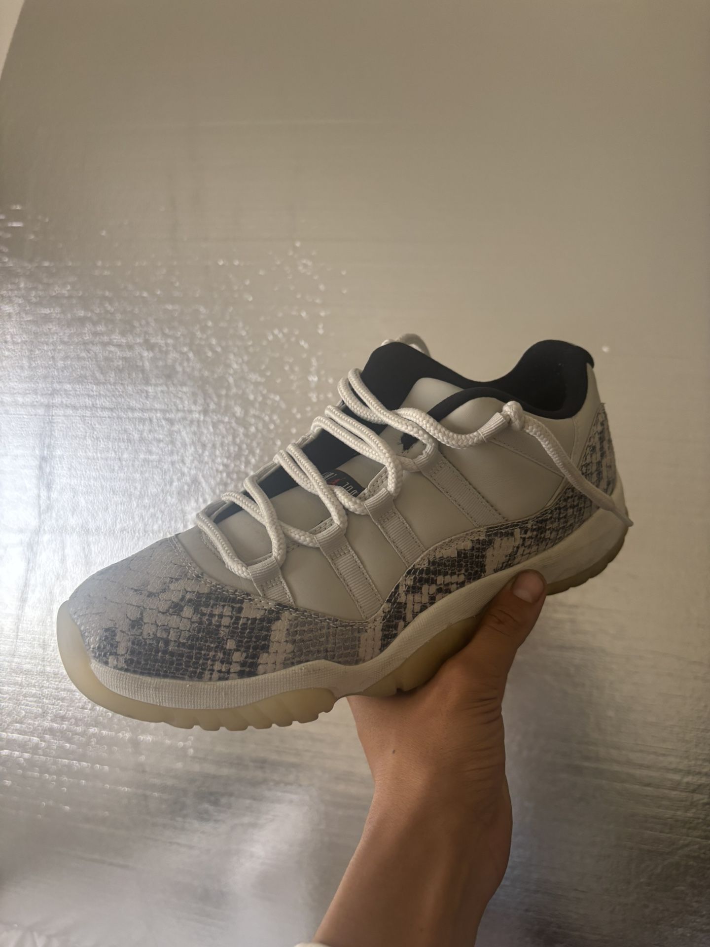 Jordan 11 Size 10.5m