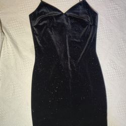 Festive Velvet Mini Black Dress 