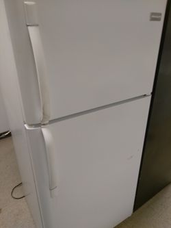 Frigidaire refrigerator