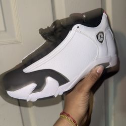 Jordan 14 Black Toe Size 9.5 Og All