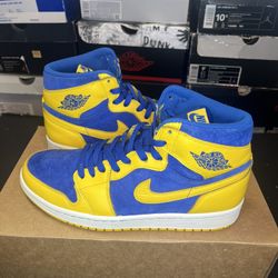 AIR JORDAN 1 OG ‘LANEY’ SIZE 9