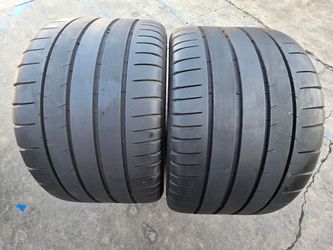 2 USED TIRES MICHELIN PILOT SUPER SPORT 295/30/19