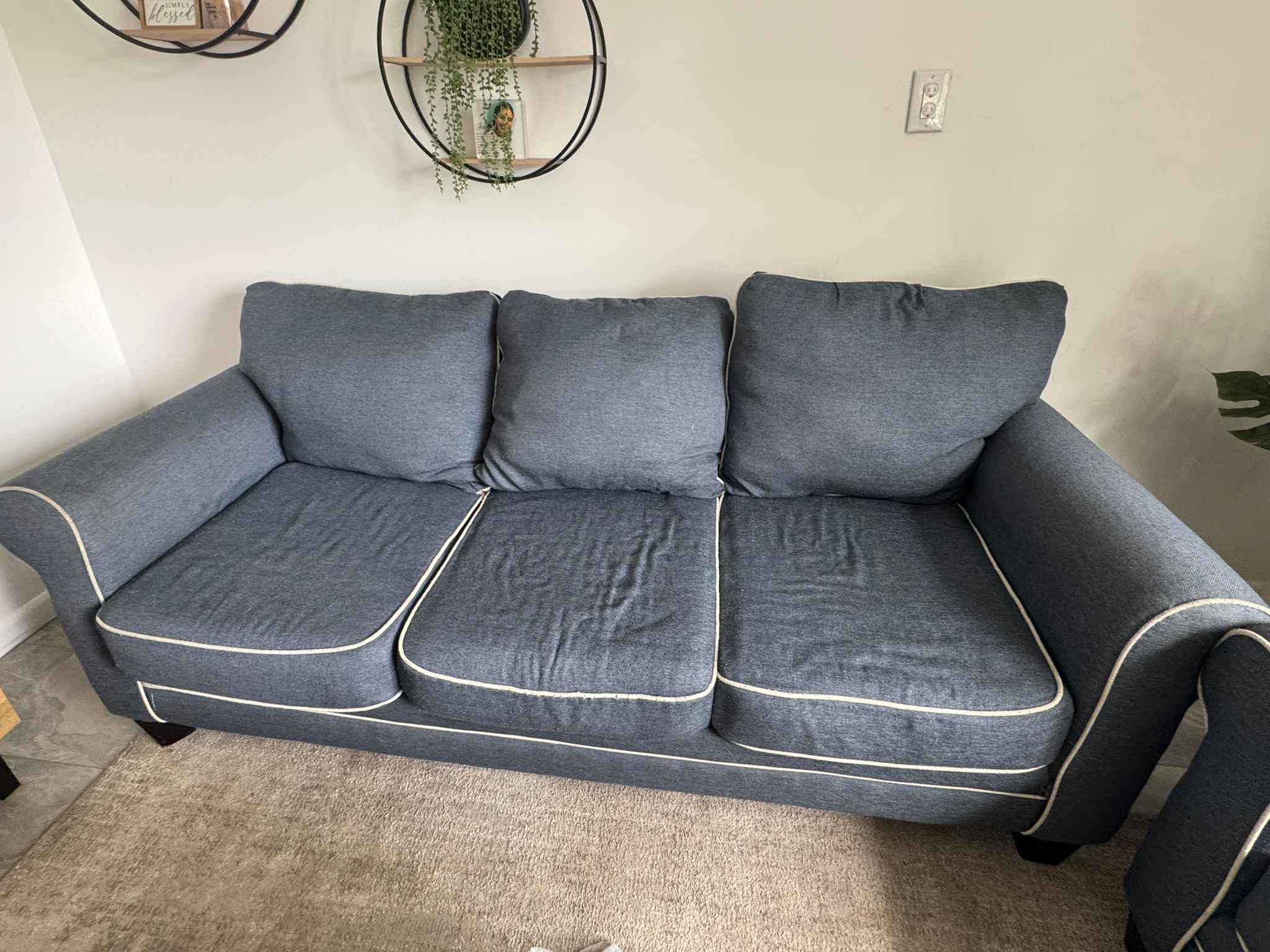 Blue Sofa & Loveseat Set – Comfortable & Stylish