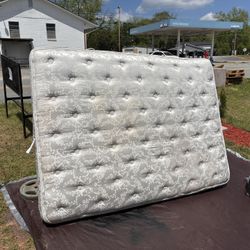 Full Size Mattress