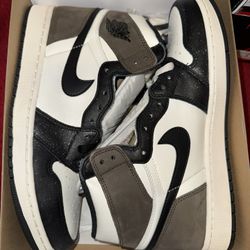 Jordan 1 Mocha 