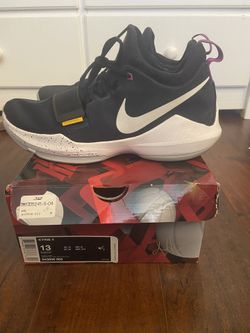 Nike Pg 1 Basketball Shoes