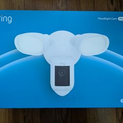 Floodlight Cam Pro with 2K Video And Ring Vision