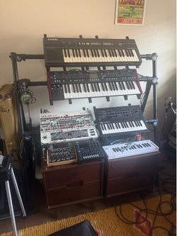 Synth Stand with extra arms