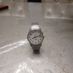 Silver Large Face, Easy to Read, Stretch Band Watch.