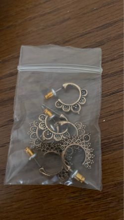 Gold plated paisley earrings
