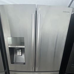 French Door Stainless Steel Refrigerator 