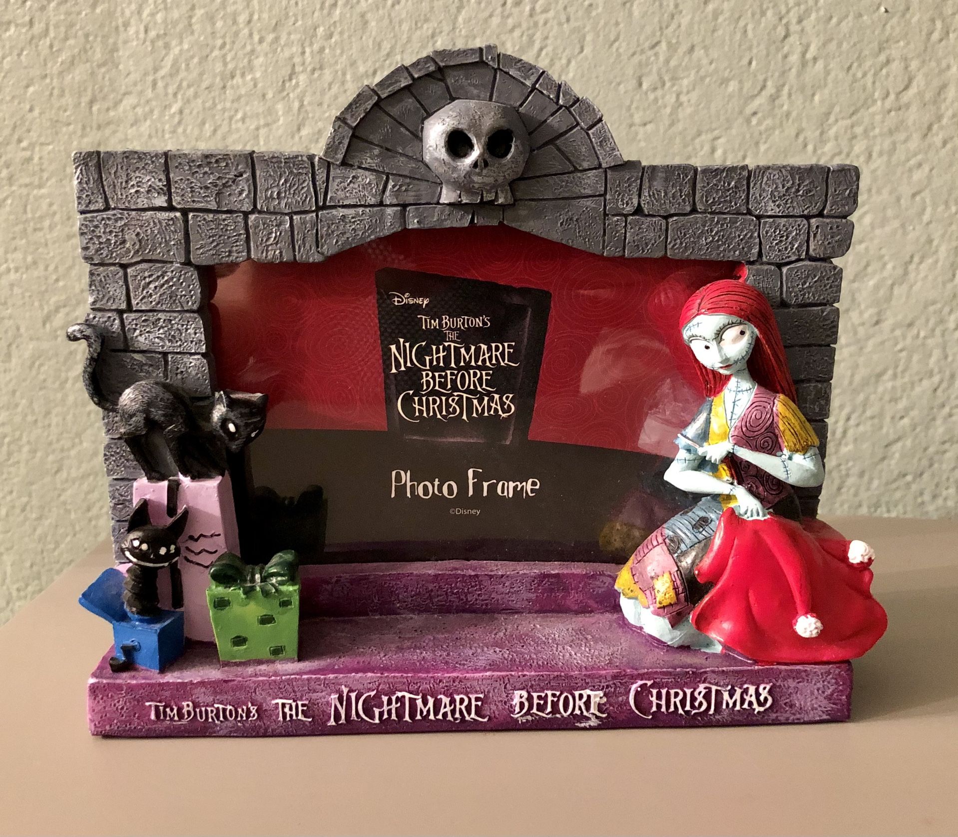 DISNEY Tim Burton's The Nightmare Before Christmas 3D picture frame with Sally
