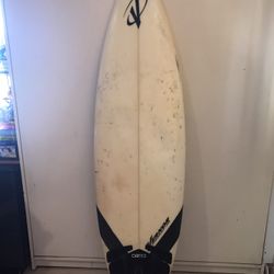Beginners Surfboard VERNON 6’2”