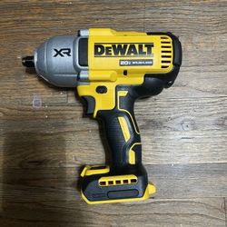 Dewalt 1/2 Brushless 3 Speeds 20v. $240 Tool Only Pick Up In Van Nuys