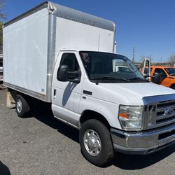 2010 Ford E350 Super Duty V8 Box Truck 